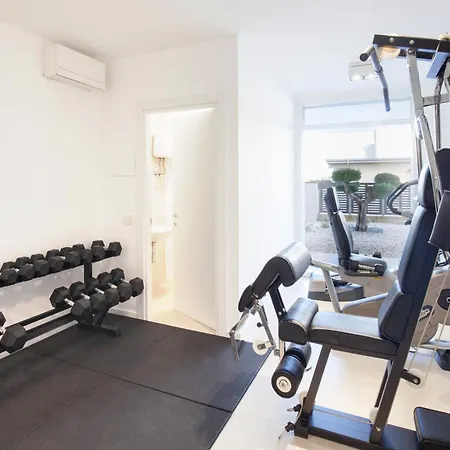 Апартаменты Perla Garda With Pool *